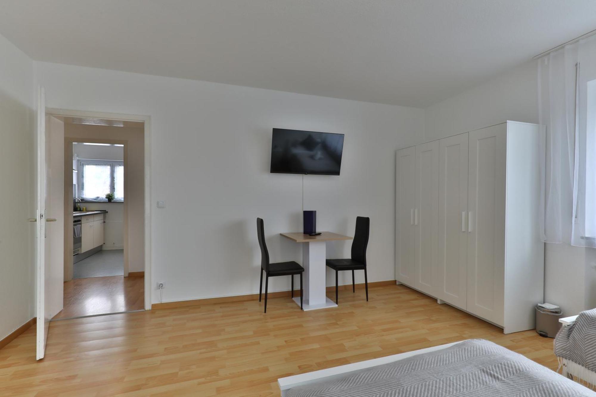 Moderne Ferienwohnungen - Service Wie Im Hotel Göppingen Esterno foto