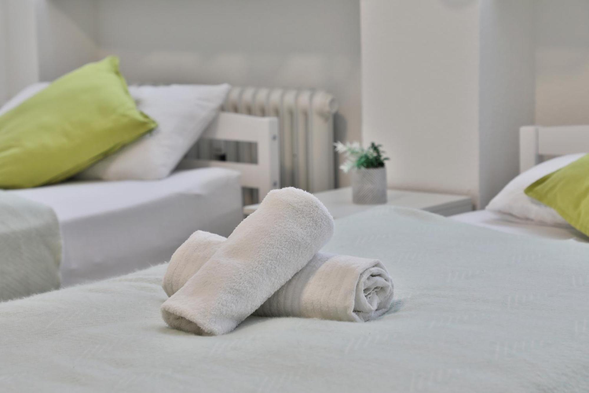 Moderne Ferienwohnungen - Service Wie Im Hotel Göppingen Esterno foto
