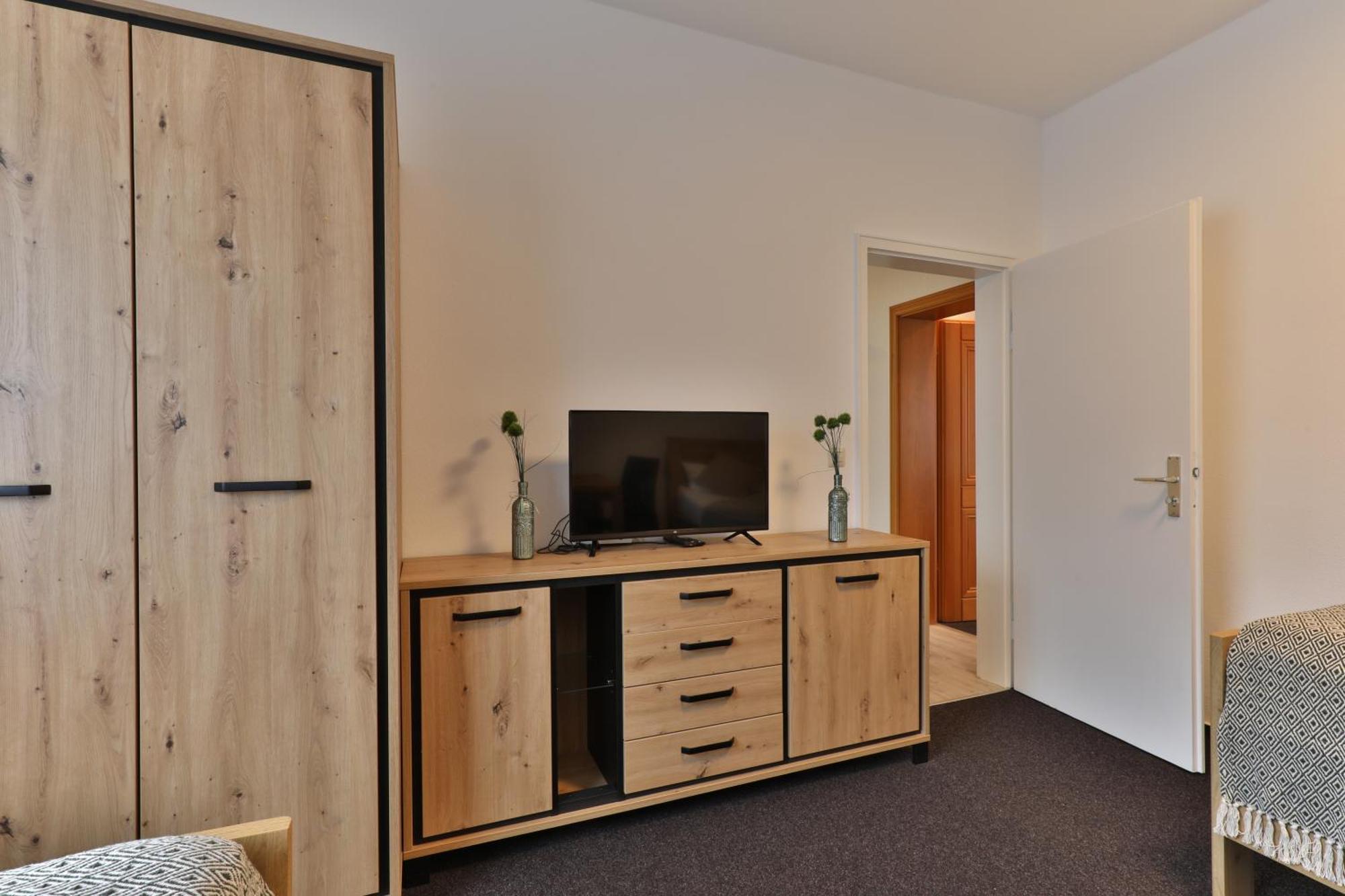Moderne Ferienwohnungen - Service Wie Im Hotel Göppingen Esterno foto