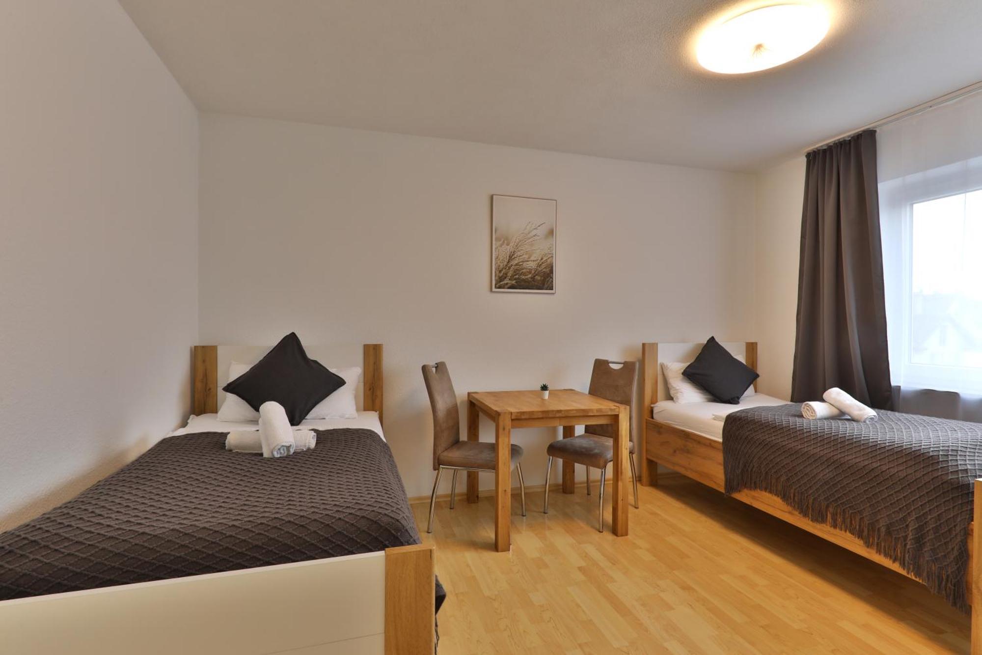 Moderne Ferienwohnungen - Service Wie Im Hotel Göppingen Esterno foto